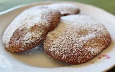 Dolce con farina di orzo e ananas