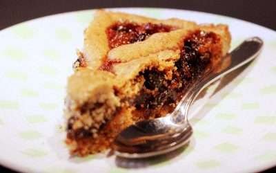 Crostata con farina di grano saraceno e zenzero