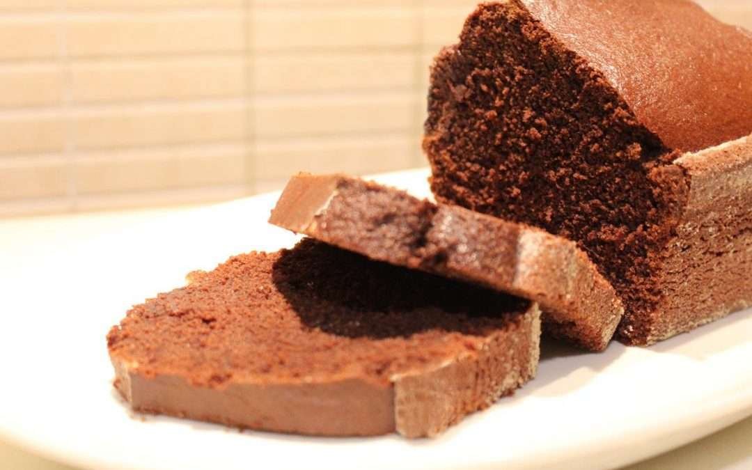 Torta al cacao con farina di mais e riso senza glutine