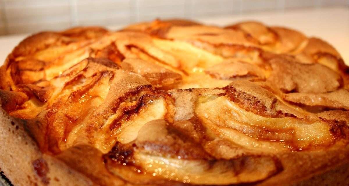 Torta farina di lenticchie e mele buonissima