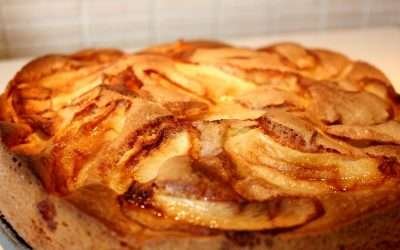 Torta farina di lenticchie e mele buonissima
