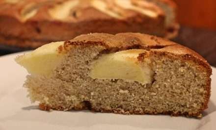 Torta di mele con grano saraceno