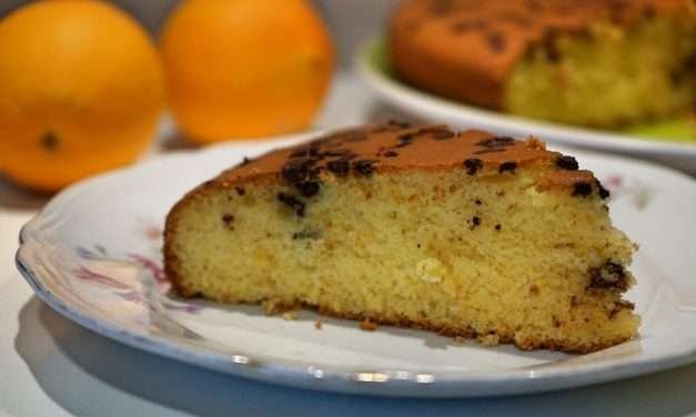 Torta all’arancia senza glutine con farina di riso