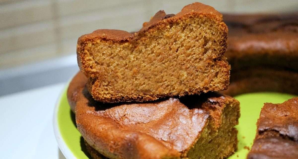 Torta di cachi soffice senza burro