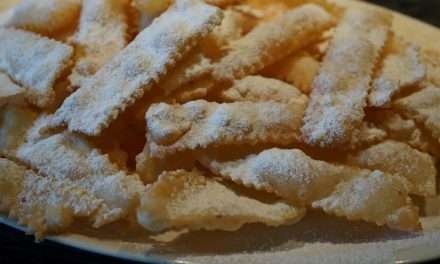 Chiacchiere con farina di riso, senza glutine uova e burro