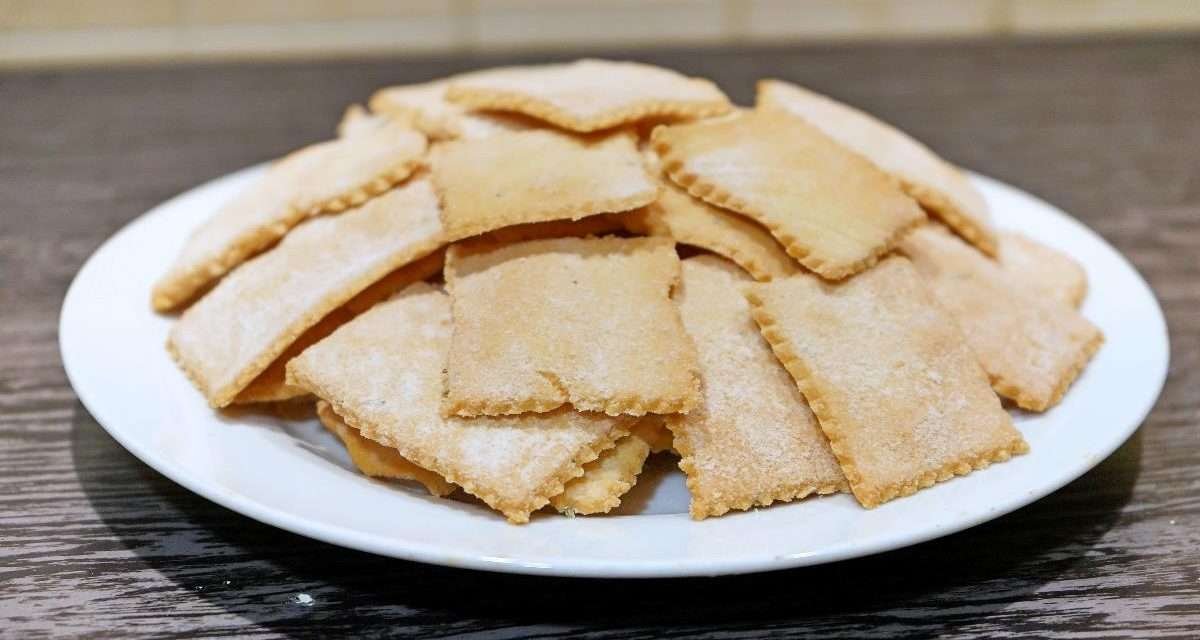 Crackers di riso e ceci ricetta facilissima