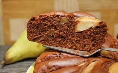 Torta con farina di castagne e pere