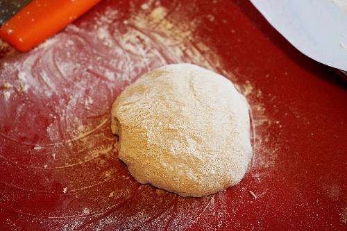 Pane con farina di semola e grano saraceno