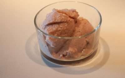 Gelato allo yogurt senza panna pronto in 5 minuti