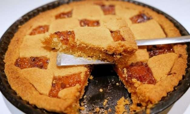 Crostata con farina di semola che si scioglie in bocca