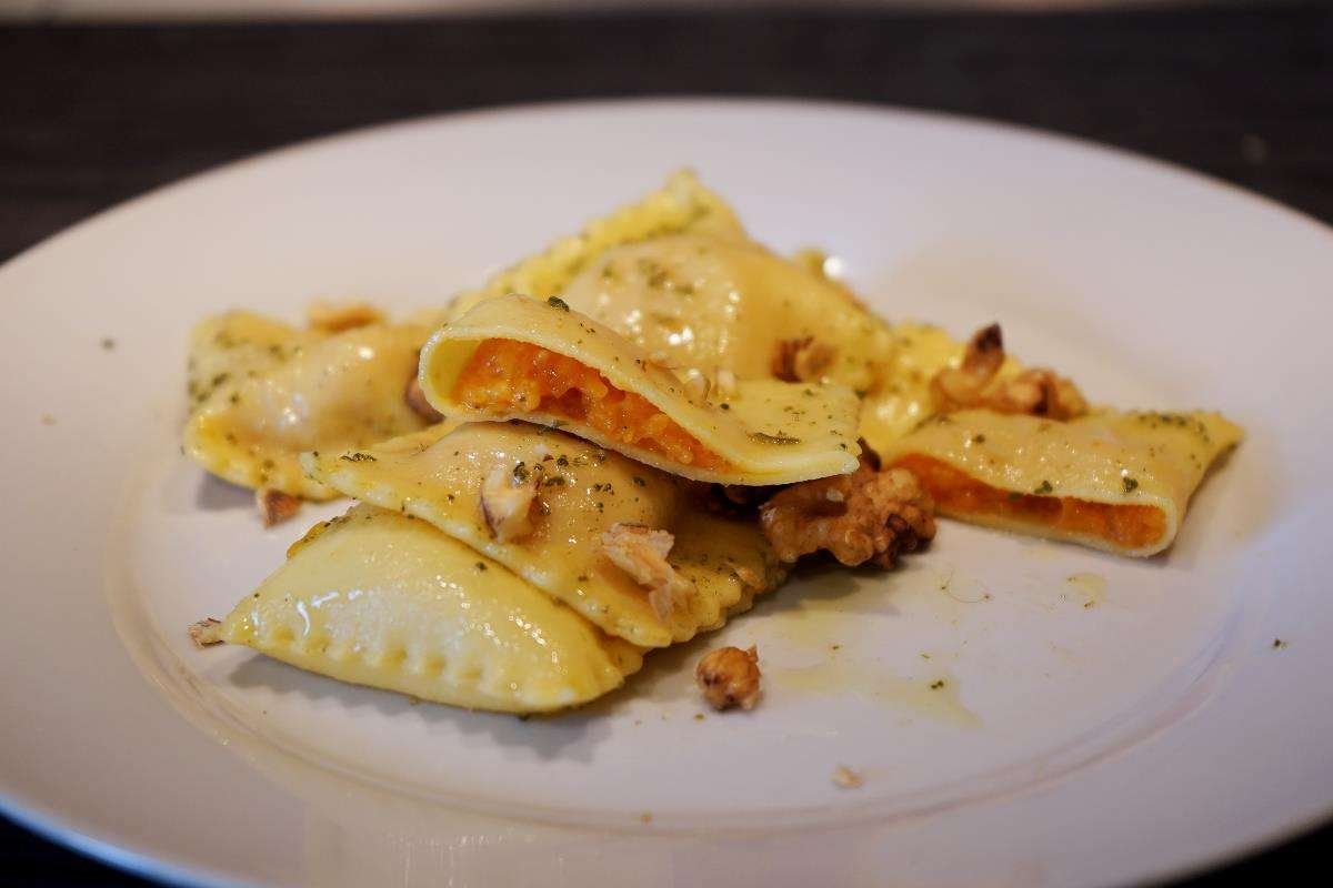 ravioli di zucca e parmigiano