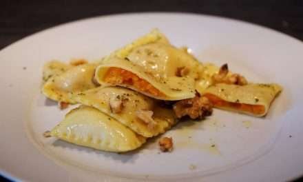 Ravioli di zucca e parmigiano