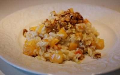 Risotto ai cachi uno sfizioso primo d’autunno