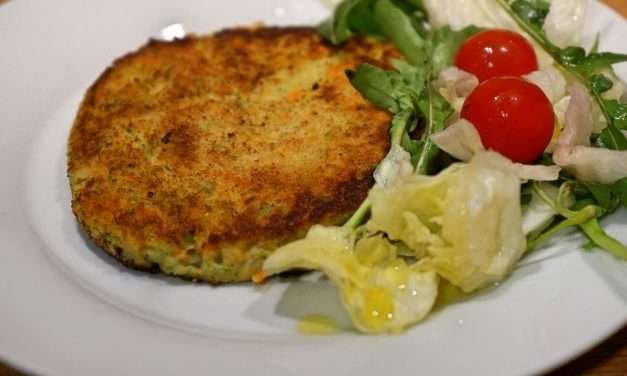 Burger di broccoli e patate un secondo vegetariano per grandi e piccini