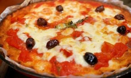 Pizza di cavolfiore una vera alternativa di una finta pizza