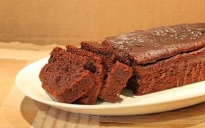 Plumcake al cacao senza glutine con yogurt e banane