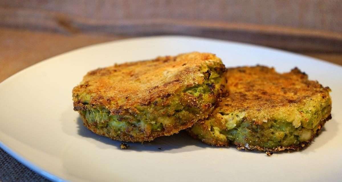 Burger di merluzzo e broccoli verdura e pesce in un secondo 