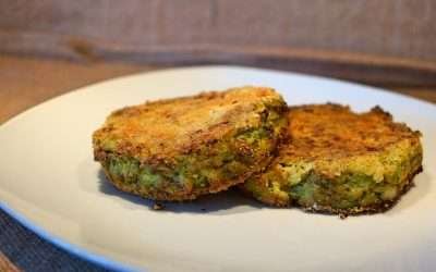 Burger di merluzzo e broccoli verdura e pesce in un secondo