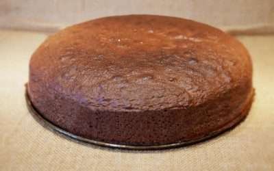 Pan di spagna al cacao la base giusta per molte torte