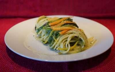 Spaghetti con cicorie e carote