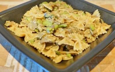 Pasta risottata carciofi e fave, piatto primaverile leggero