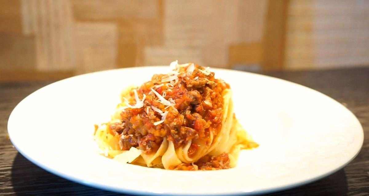 Ragù al coltello gustoso come quello di una volta