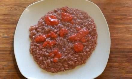 Risotto alle fragole cremoso e gustoso