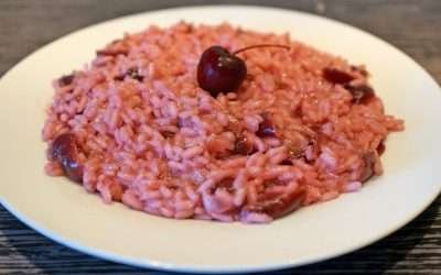 Risotto alle ciliegie: piatto estivo originale
