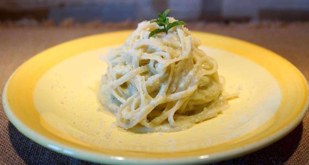 Pesto di zucchine ricetta leggera e gustosa per primi piatti di successo