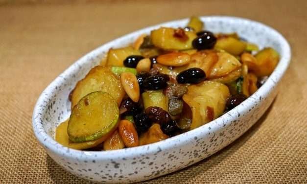 Caponata di zucchine: contorno agrodolce molto stuzzicante