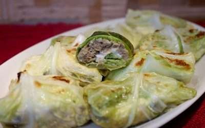 Involtini di verza con melanzane un secondo piatto vegetariano al forno