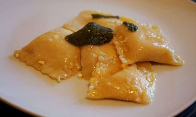 Ravioli di zucca e ricotta senza uova