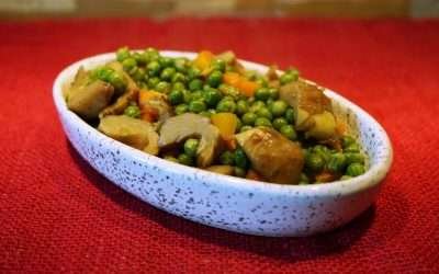 Carciofi e piselli contorno in umido