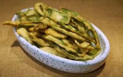 Baccello fava fritto in pastella, insolito, delicato e croccante
