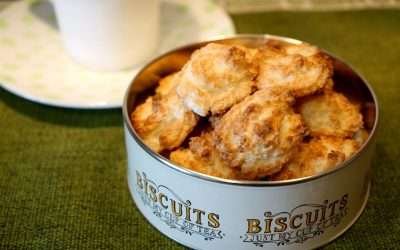 Dolcetti al cocco: ricetta facile, esotica e senza glutine