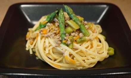 Ragù di carne in bianco con asparagi: una magia di raffinatezza e gusto