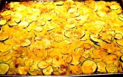 Schiacciata zucchine e carote: la croccantella veloce e gustosissima