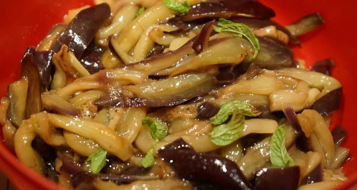 Melanzane in agrodolce: una delizia estiva tra i contorni classici