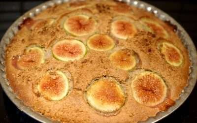Torta di fichi al grano saraceno morbida e senza burro