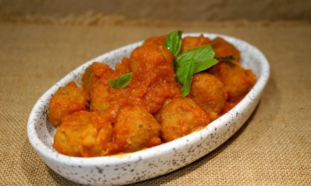 Polpette di ceci al sugo, un’alternativa vegetariana ma non solo